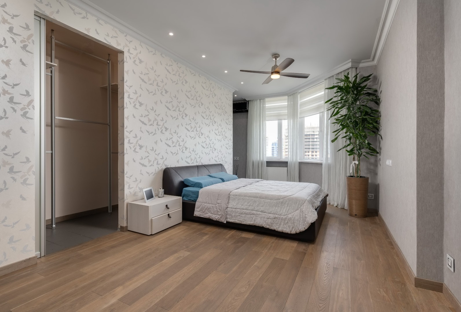 Продажа 3к квартиры в Киеве,  ЖК Художник, Коновальца ул. (Щорса ул.), 32Г 6