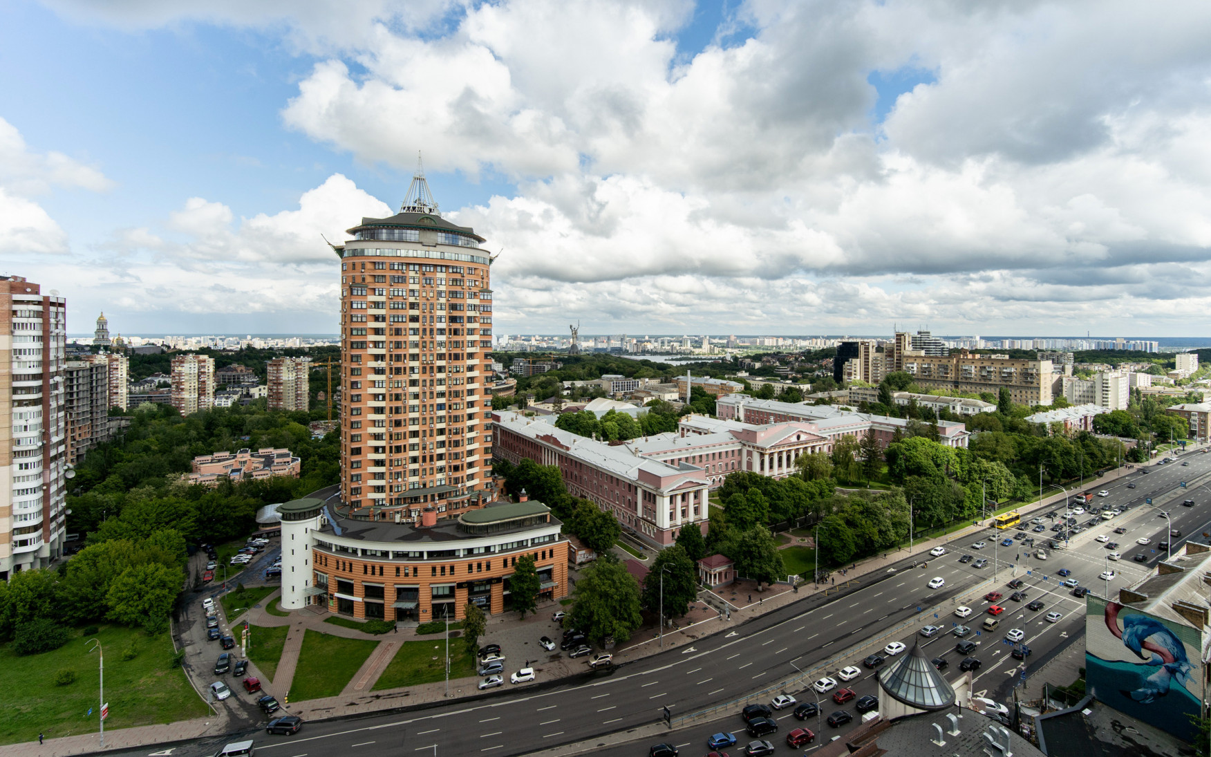 Продажа 4к квартиры в Киеве,  Леси Украинки бульвар, 30Б 0