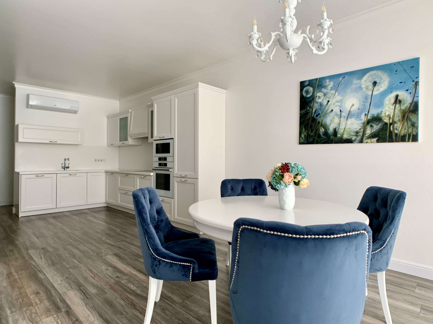 Продажа 3к квартиры в Киеве,  ЖК Централ Парк, Джона Маккейна ул. (Кудри Ивана ул.), 7 0