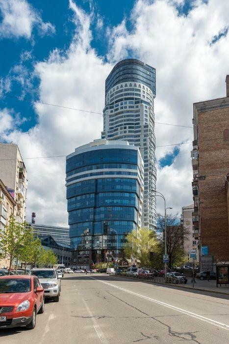 Продажа 5к квартиры в Киеве,  Кловский спуск, 7 6