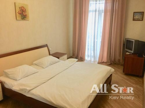 Продажа 2к квартиры в Киеве, Гринченко Бориса ул., 2 4