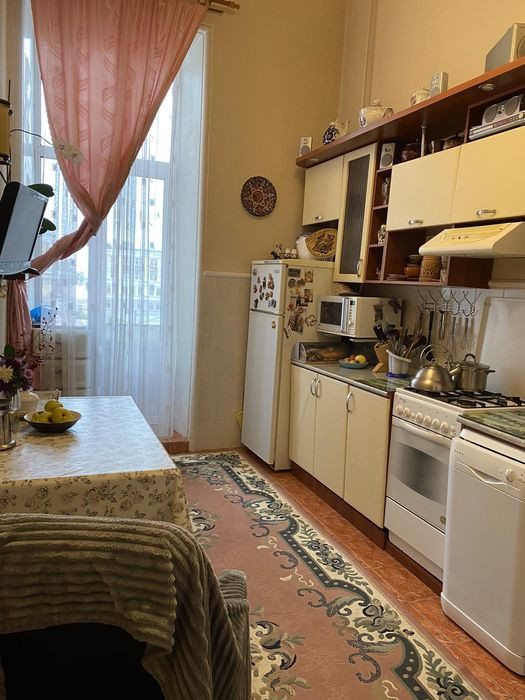 Продажа 2к квартиры в Киеве,  Большая Житомирская ул., 8А 1