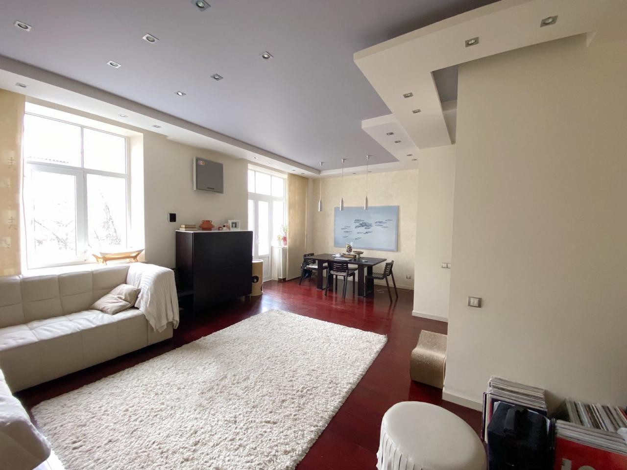Продажа 2к квартиры в Киеве,  Заньковецкой ул., 8