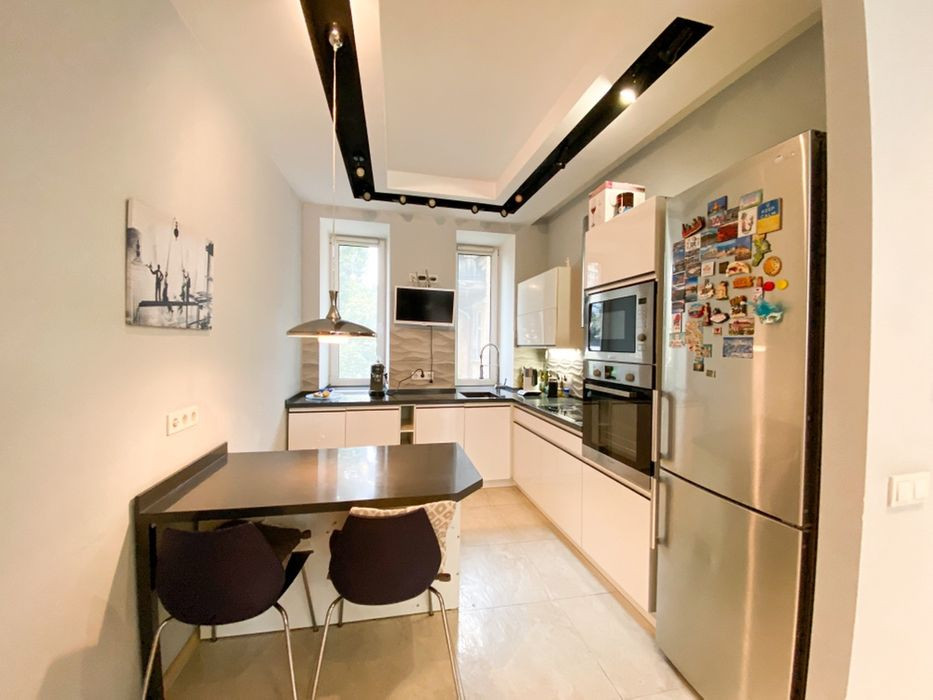 Продажа 3к квартиры в Киеве,  Пирогова ул., 2 8