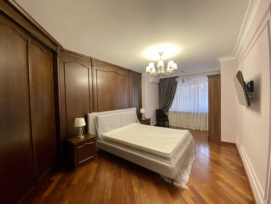 Продажа 4к квартиры в Киеве,  ЖК Волна, Старонаводницкая ул., 13 11