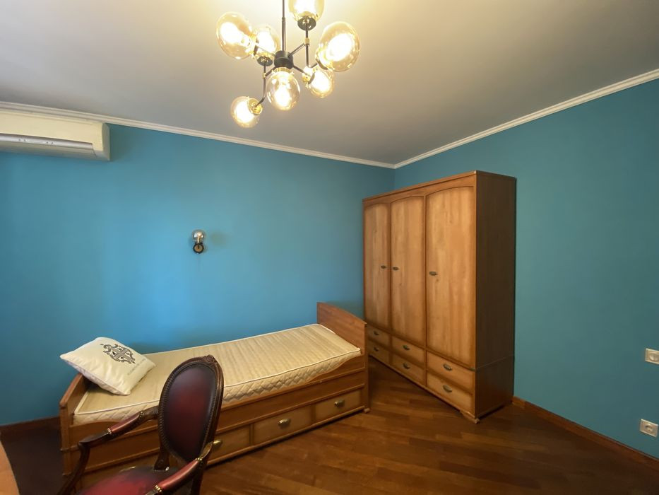 Продажа 4к квартиры в Киеве,  ЖК Волна, Старонаводницкая ул., 13 13