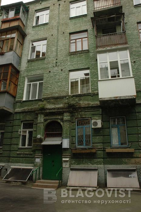 Продажа 2к квартиры в Киеве,  Рейтарская ул., 7Б 2