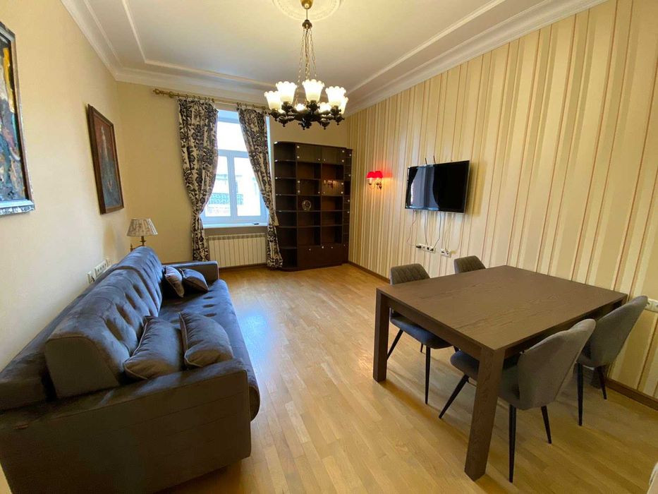Продажа 3к квартиры в Киеве,  Лысенко ул., 4 0