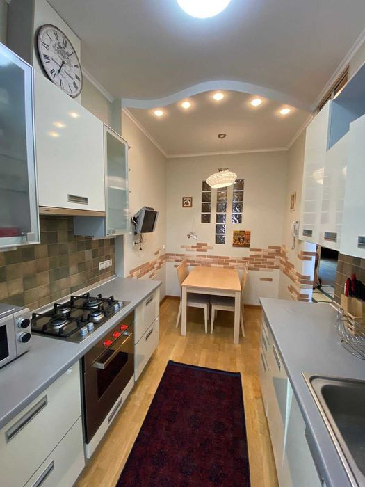 Продажа 3к квартиры в Киеве,  Лысенко ул., 4 6