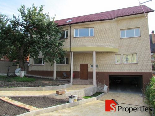 Аренда 5к дома в Киеве, Уральская ул., 36Б 0