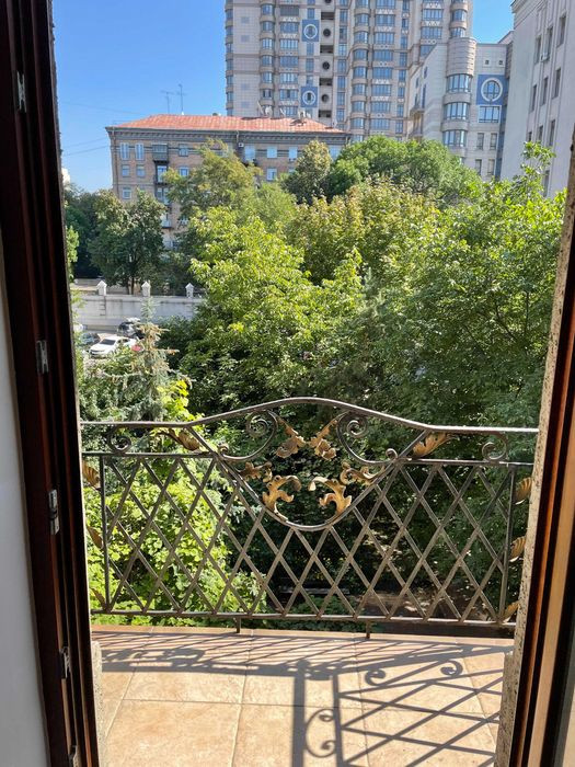 Продажа 2к квартиры в Киеве,  Банковая ул., 3 14