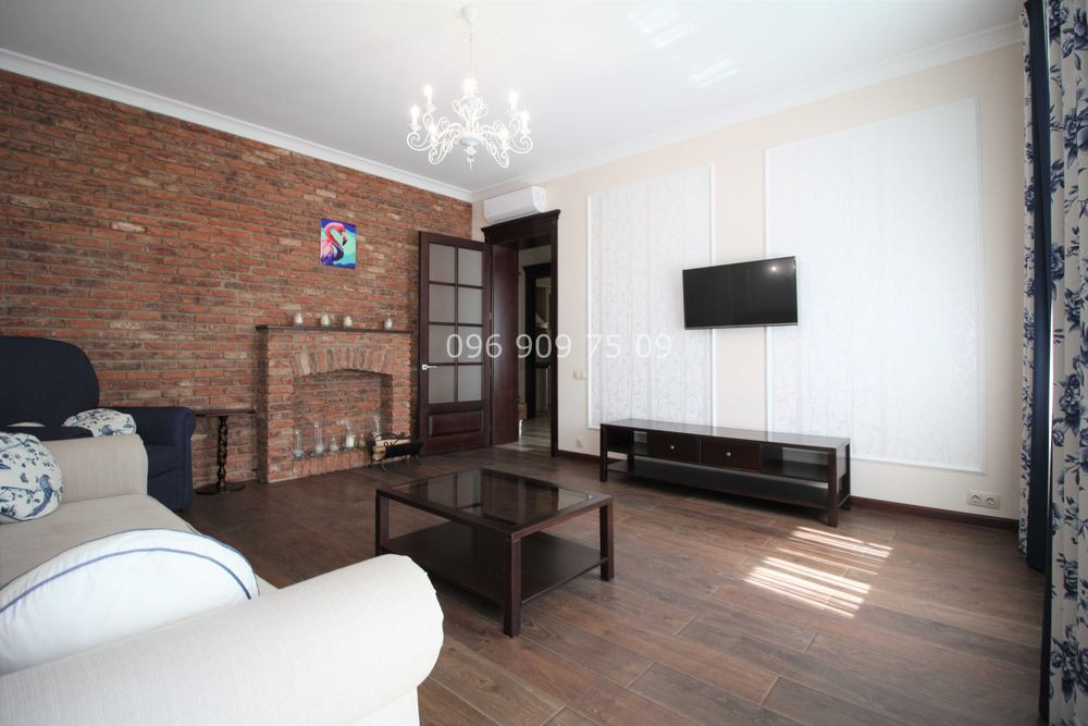 Продажа 2к квартиры в Киеве,  Шелковичная ул., 21 1