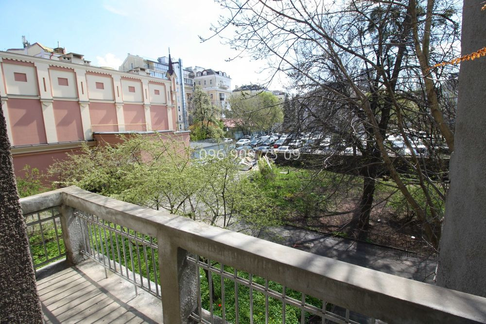 Продажа 2к квартиры в Киеве,  Шелковичная ул., 21 2