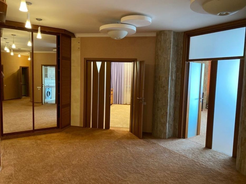 Продажа 4к квартиры в Киеве,  ЖК Волна, Старонаводницкая ул., 13 8