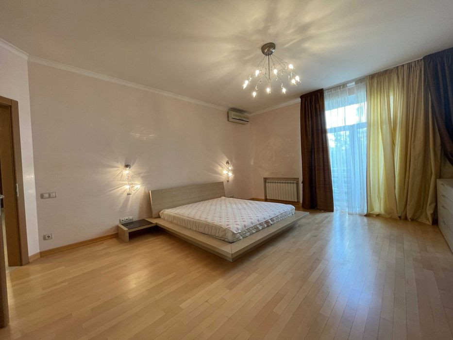 Продажа 4к квартиры в Киеве,  Панаса Мирного ул., 10 7