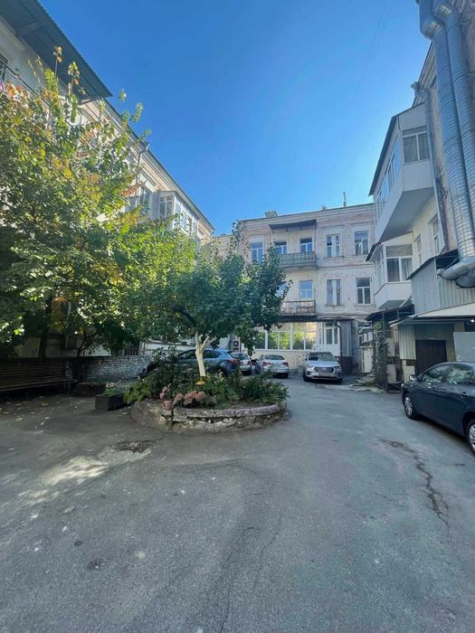 Продажа 3к квартиры в Киеве,  Сагайдачного Петра ул., 8 14