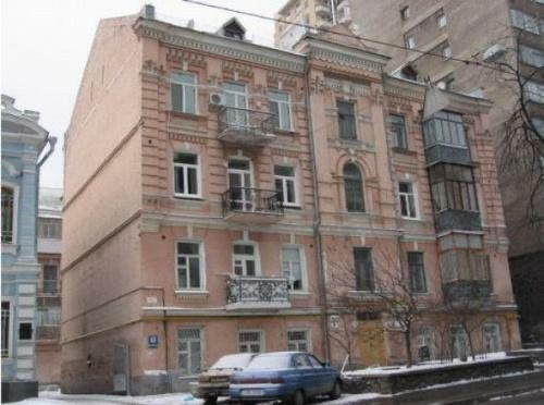 Аренда 3к квартиры в Киеве,  Коцюбинского Михаила ул., 6 13