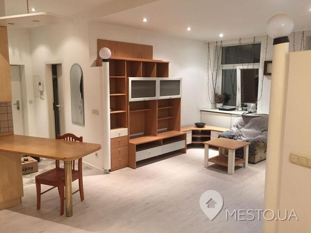 Продажа 2к квартиры в Киеве,  Лысенко ул., 3 0