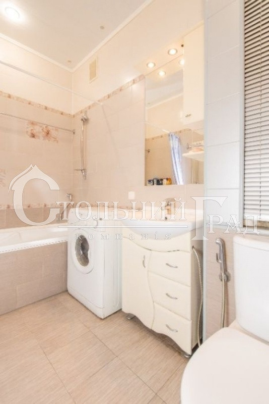 Продажа 3к квартиры в Киеве,  Прорезная ул., 10 7