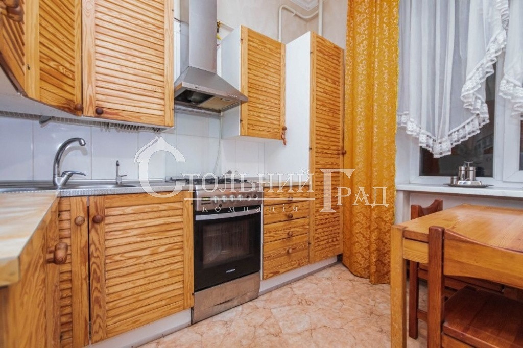 Продажа 3к квартиры в Киеве,  Прорезная ул., 10 10