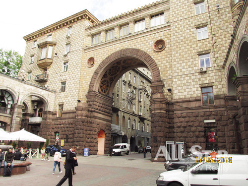 Продажа 2к квартиры в Киеве,  Крещатик ул., 15 1