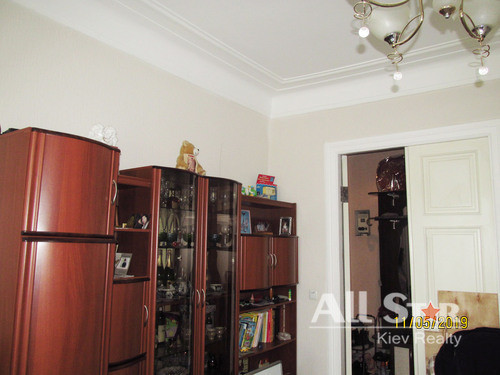 Продажа 2к квартиры в Киеве,  Крещатик ул., 15 3