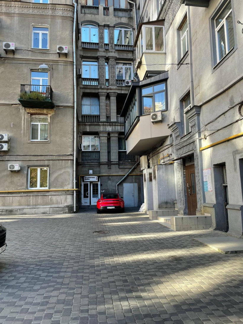 Продажа 2к квартиры в Киеве,  Бессарабская пл., 5 1