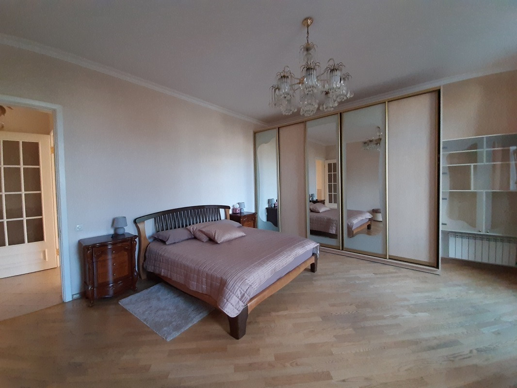 Продажа 4к квартиры в Киеве,  Терещенковская ул., 5 1