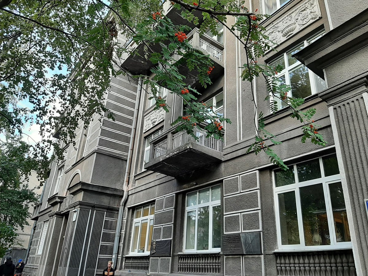 Продажа 4к квартиры в Киеве,  Терещенковская ул., 5 12