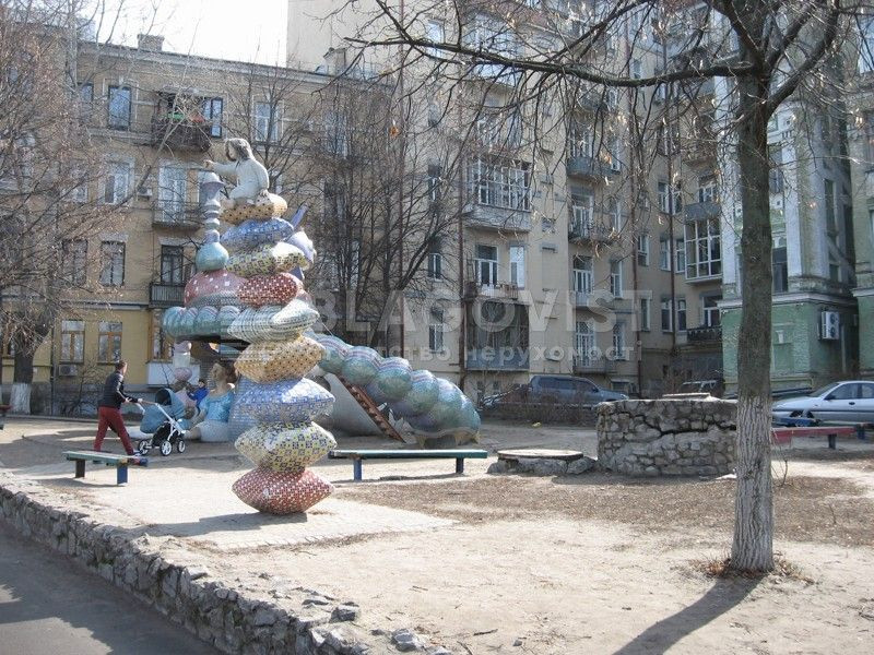 Аренда 5к квартиры в Киеве,  Большая Житомирская ул., 8/14 5