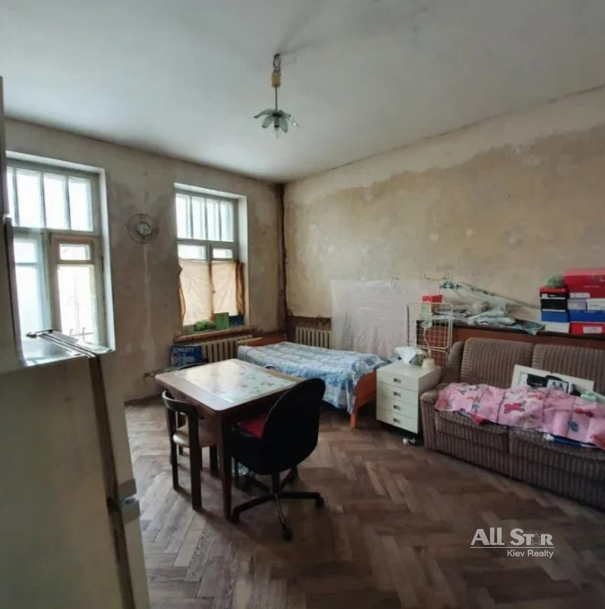 Продажа 5к квартиры в Киеве, Богдана Хмельницкого ул., 59 0