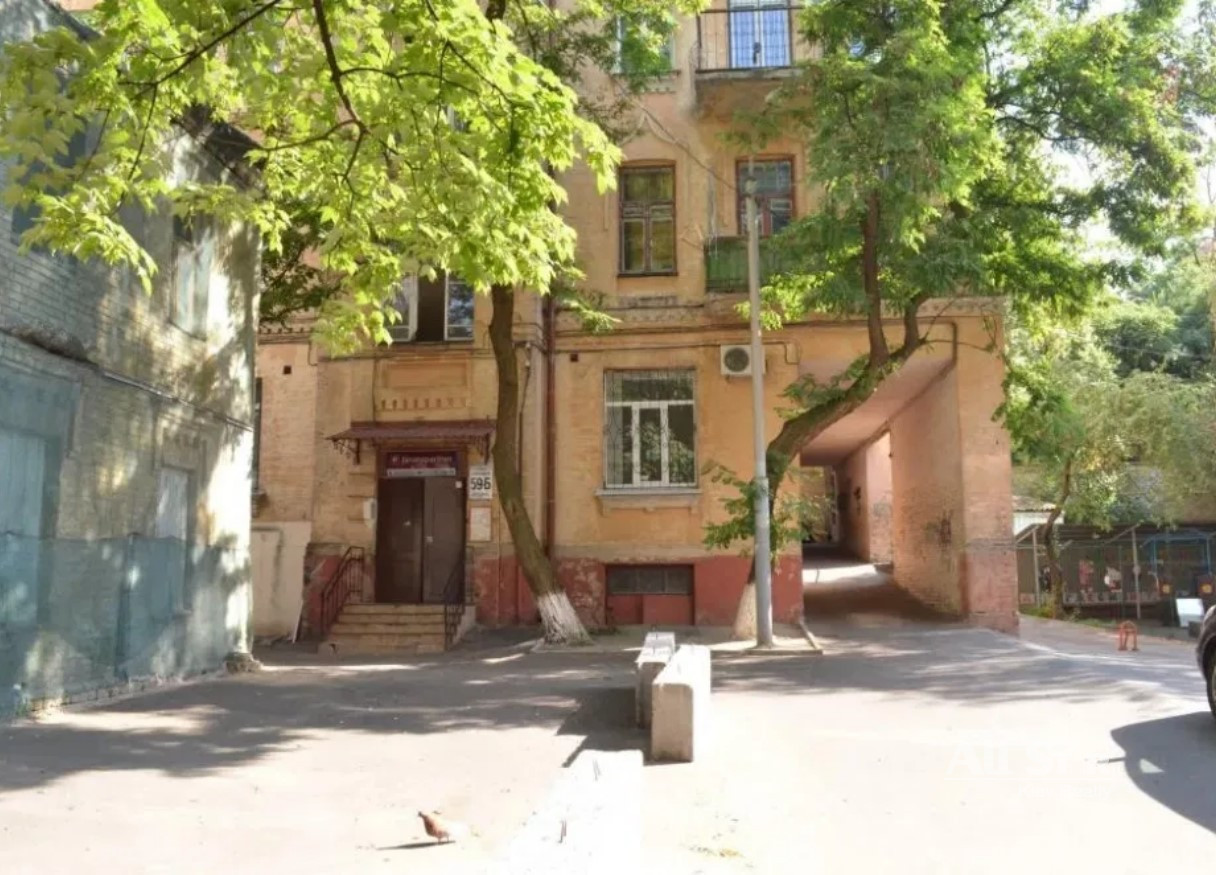 Продажа 5к квартиры в Киеве, Богдана Хмельницкого ул., 59 2