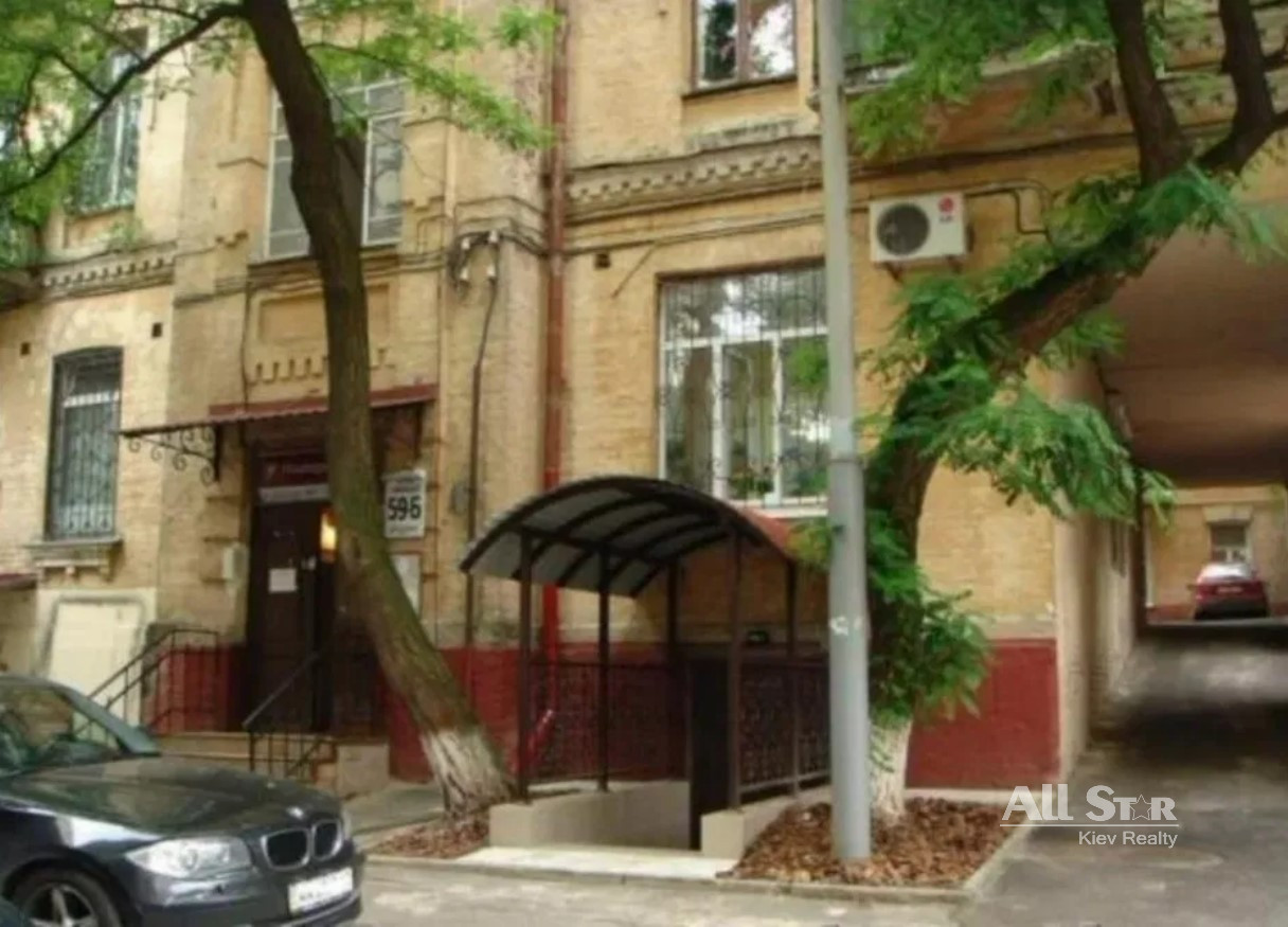 Продажа 5к квартиры в Киеве, Богдана Хмельницкого ул., 59 3