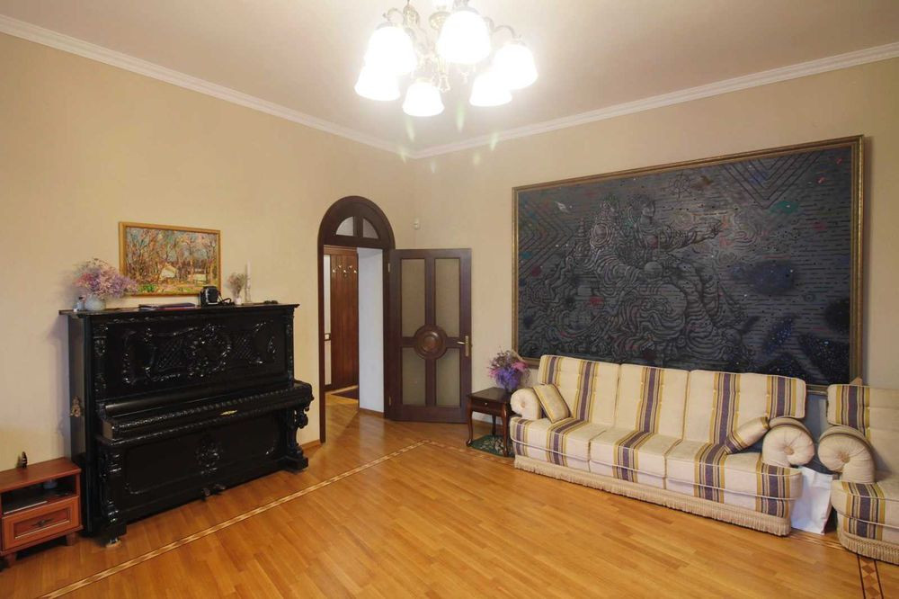 Продажа 2к квартиры в Киеве,  Владимирская ул., 5 1