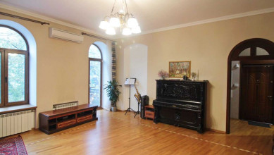 Владимирская ул. 5 sub 3
