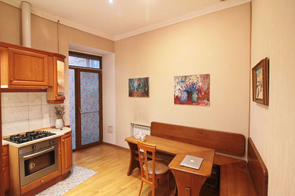 Продажа 2к квартиры в Киеве,  Владимирская ул., 5 5