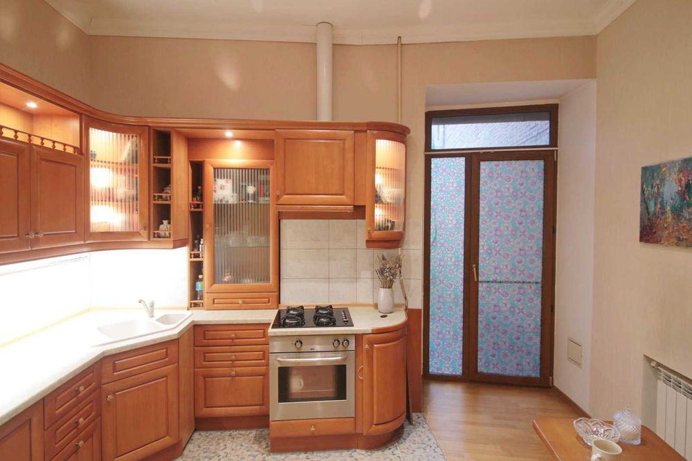 Продажа 2к квартиры в Киеве,  Владимирская ул., 5 6