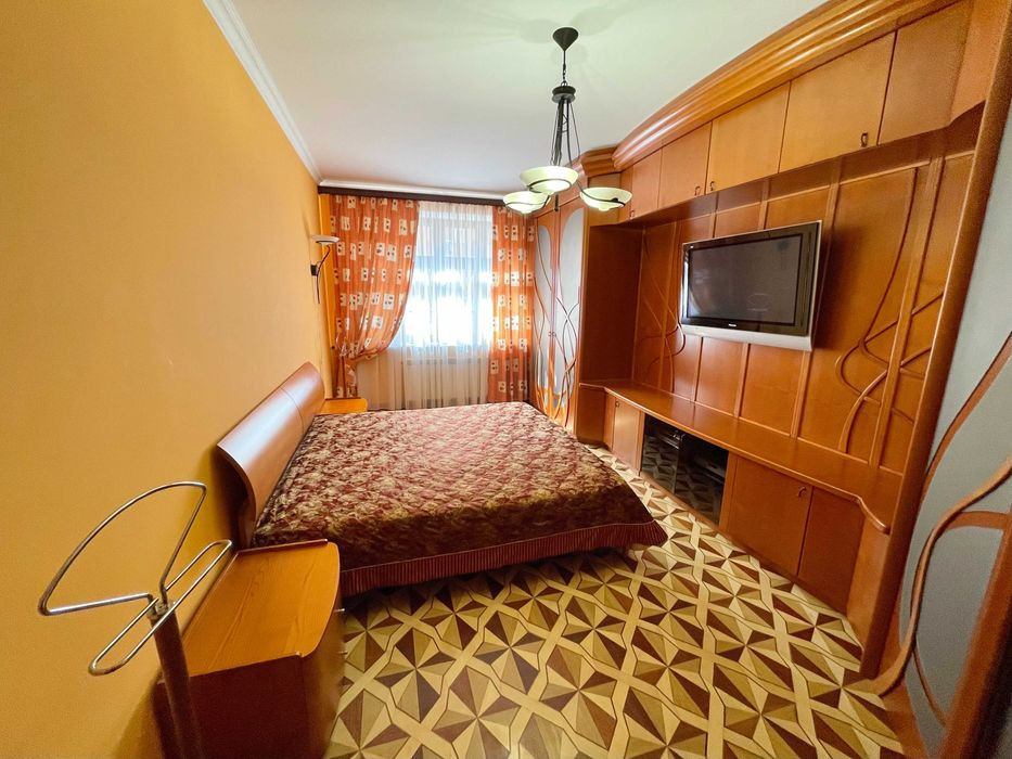 Продажа 5к квартиры в Киеве,  Павловская ул., 18 10