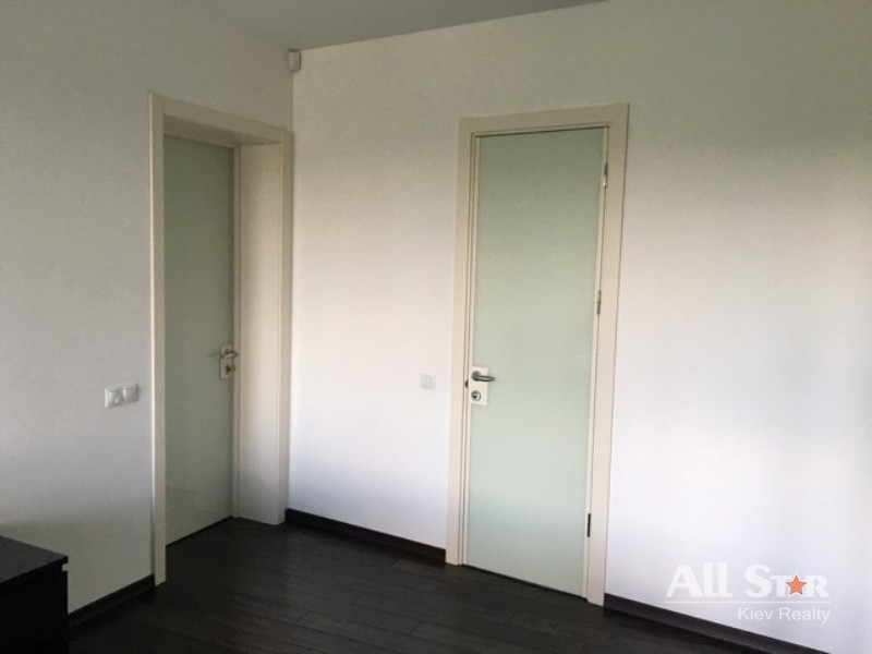 Продажа 3к квартиры в Киеве,  Гоголевская ул., 37/2 3