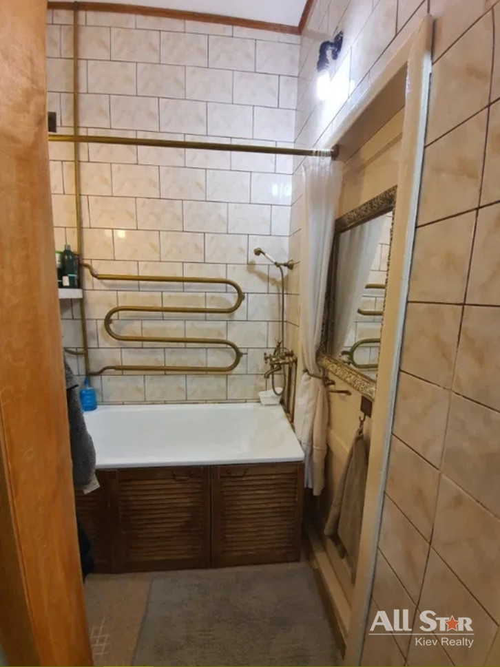 Продажа 2к квартиры в Киеве,  Андреевский спуск, 11 10