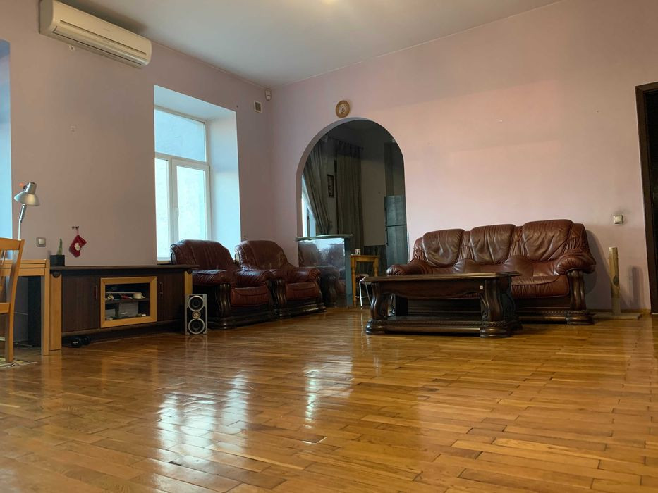 Продажа 2к квартиры в Киеве,  Нижний Вал ул., 37/20 0