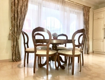 Продажа 7к дома в Киеве,  Черногорская ул., 8