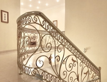 Продажа 7к дома в Киеве,  Черногорская ул., 15