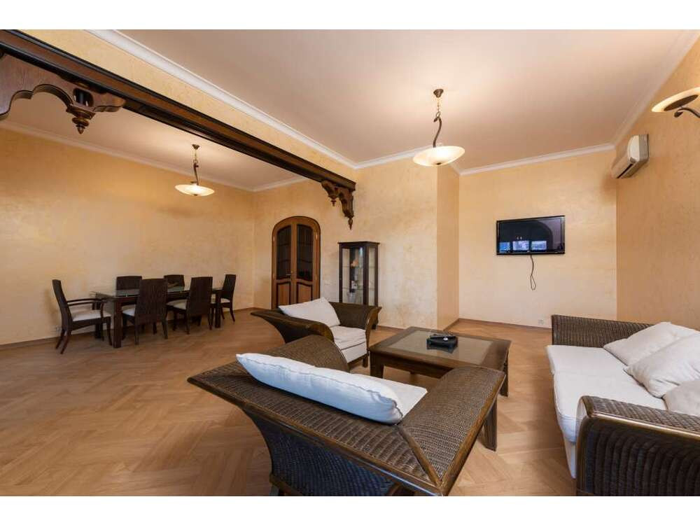 Продажа 2к квартиры в Киеве,  Заньковецкой ул., 8 0