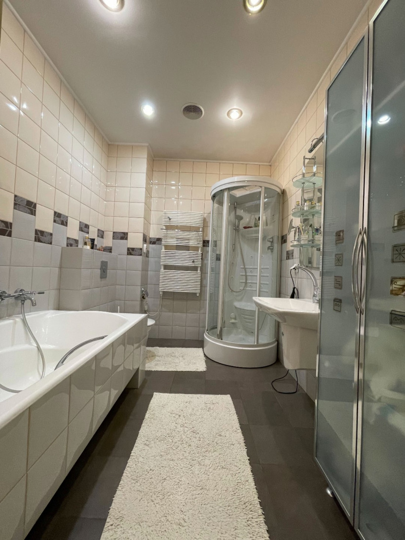 Продажа 7к квартиры в Киеве,  Богдана Хмельницкого ул., 80-82 10