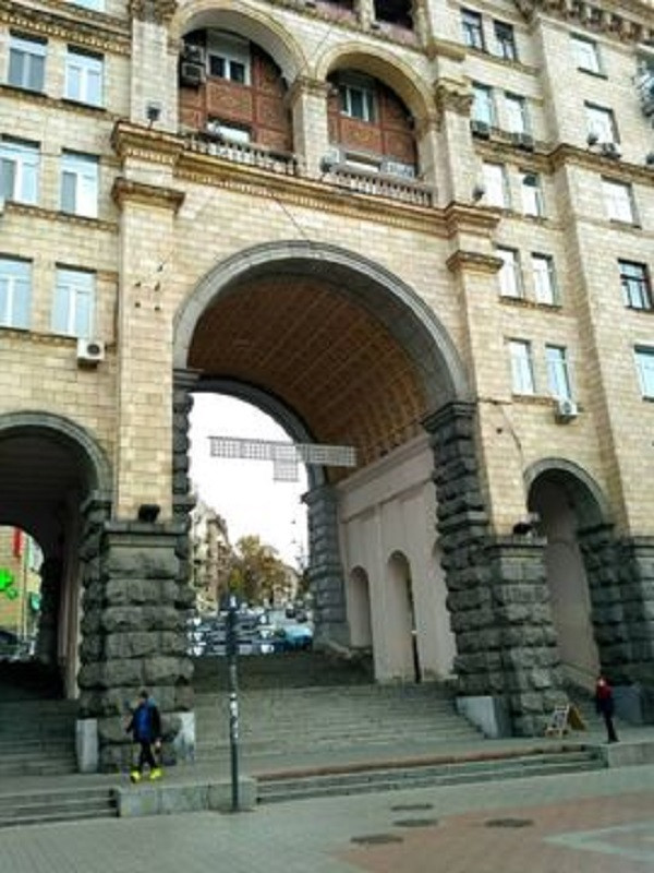 Продажа 3к квартиры в Киеве,  Лютеранская ул., 1