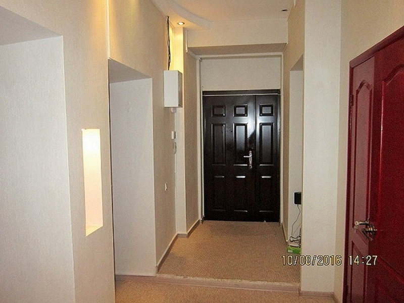 Продажа 3к квартиры в Киеве,  Лютеранская ул., 8