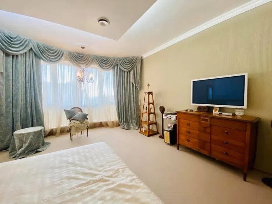 Аренда 6к квартиры в Киеве,  Старонаводницкая ул., 13а 14