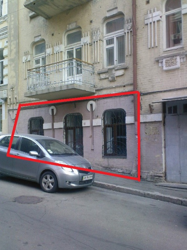 Продажа 3к квартиры в Киеве,  Малоподвальная ул., 4 0