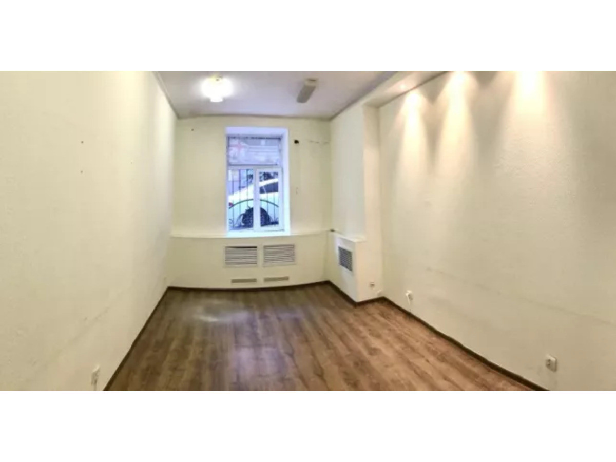 Продажа 3к квартиры в Киеве,  Малоподвальная ул., 4 2